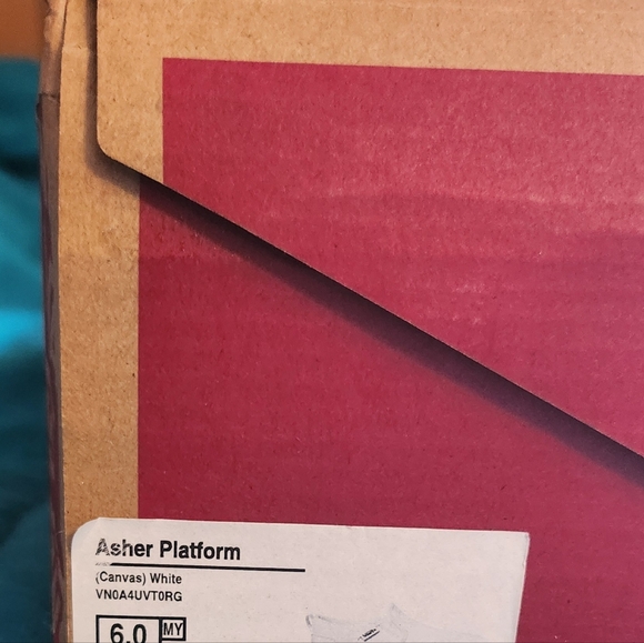 Platform vans brand new - Picture 4 of 4